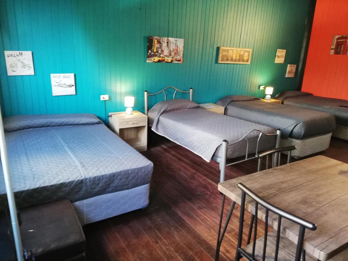 Hostal La Casona Los Ángeles Eksteriør bilde